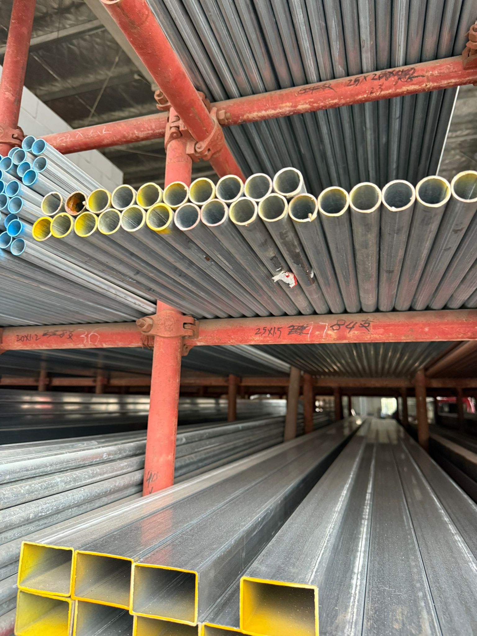 Tube rond - modèle 1